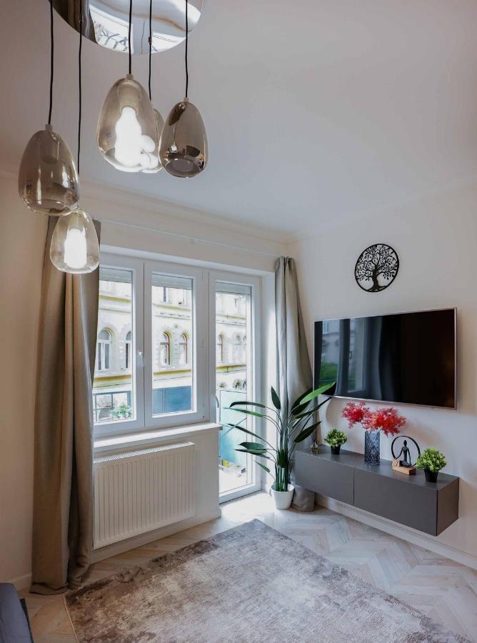 Corvin Avenue Premium Central Apartment Budapest Exterior foto